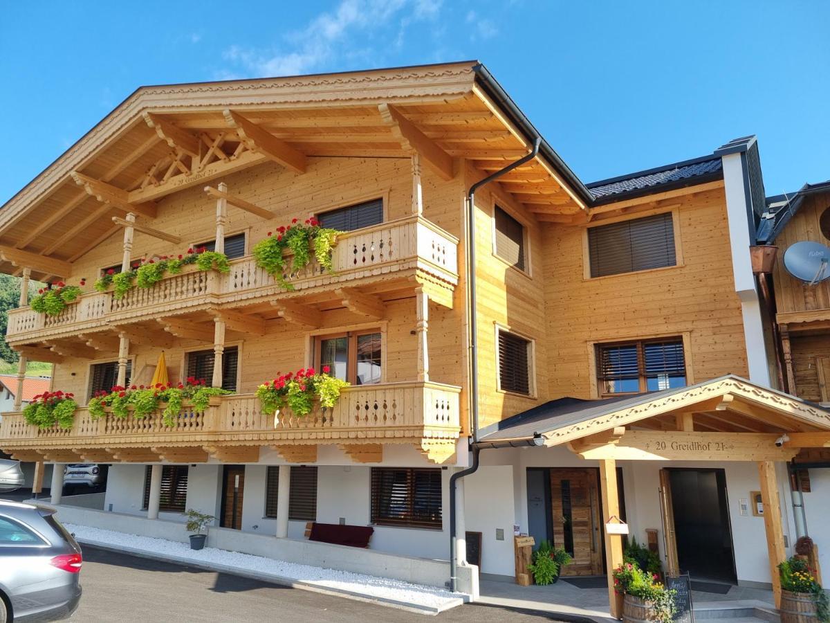 Greidlhof Alpstyle Apartments Fügen Exterior foto