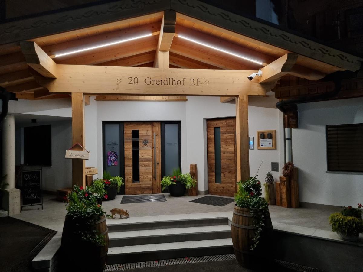 Greidlhof Alpstyle Apartments Fügen Exterior foto