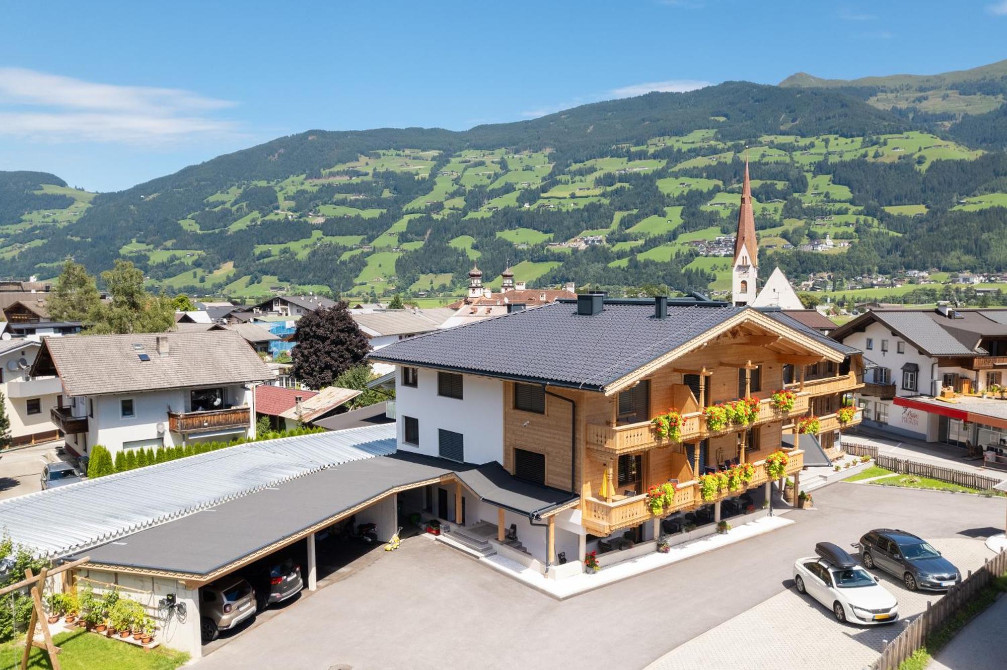 Greidlhof Alpstyle Apartments Fügen Exterior foto