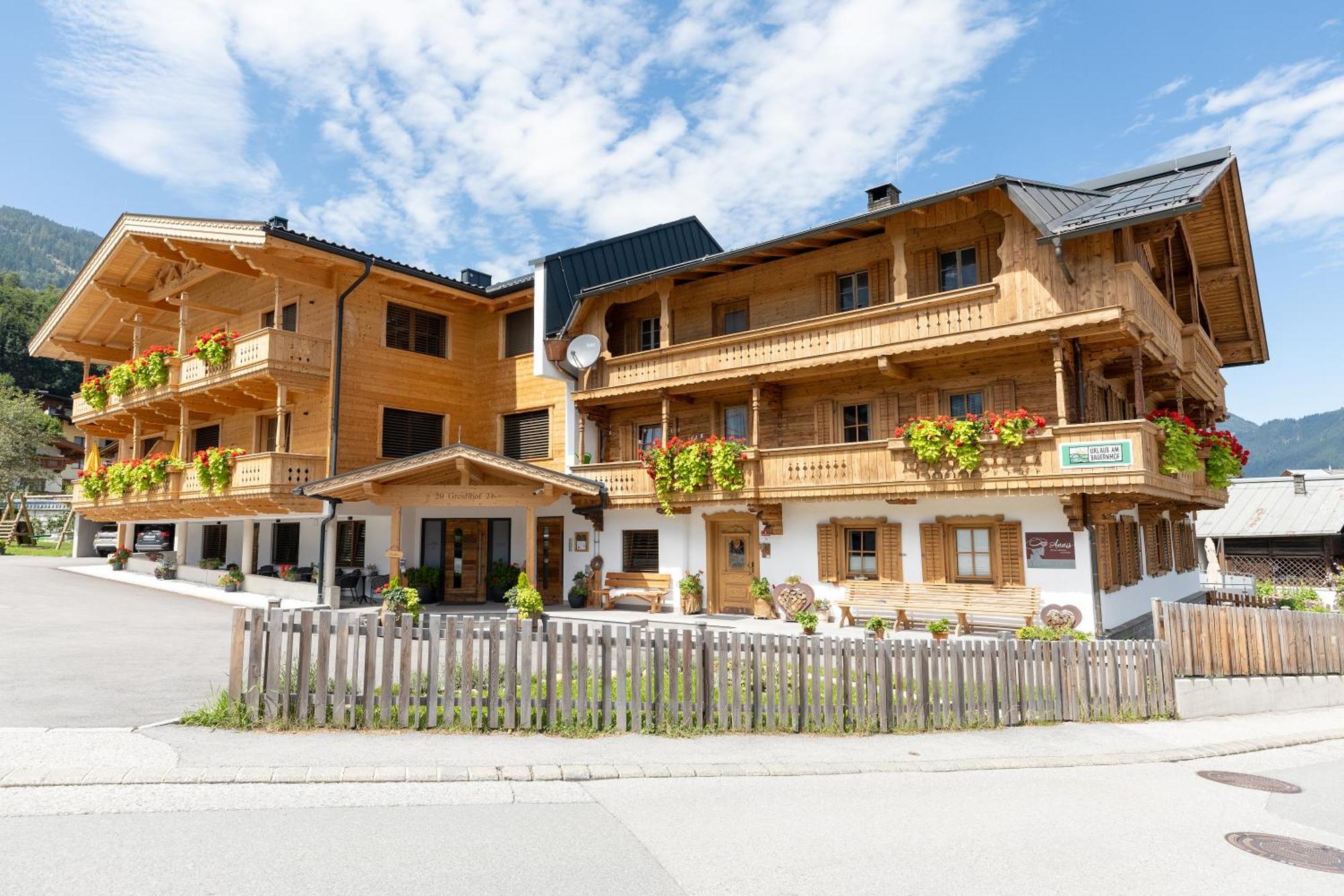 Greidlhof Alpstyle Apartments Fügen Exterior foto