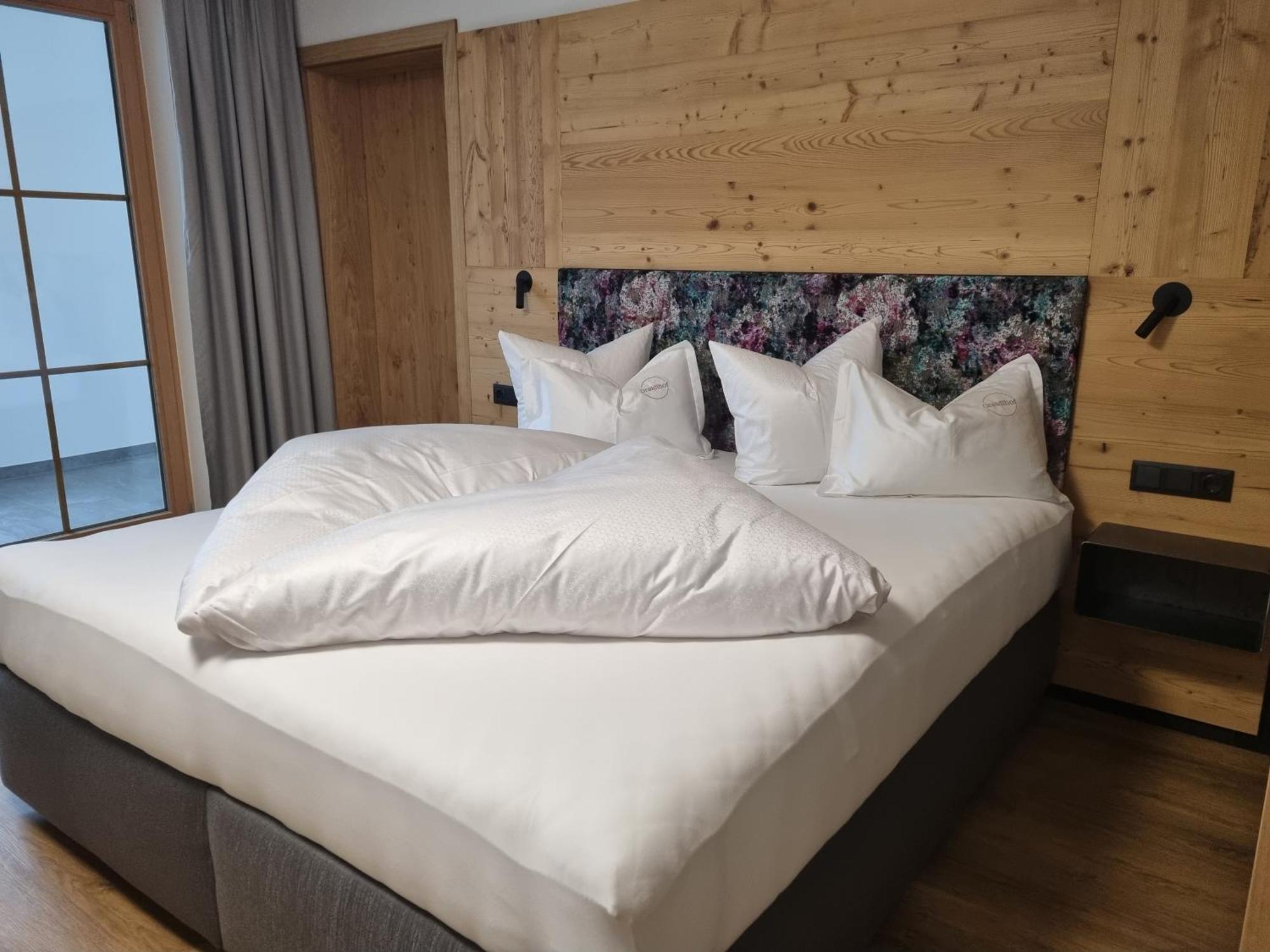 Greidlhof Alpstyle Apartments Fügen Zimmer foto